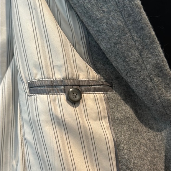 Women's Gap Wool Blend Gray Blazer, size 10 - Picture 7 of 10